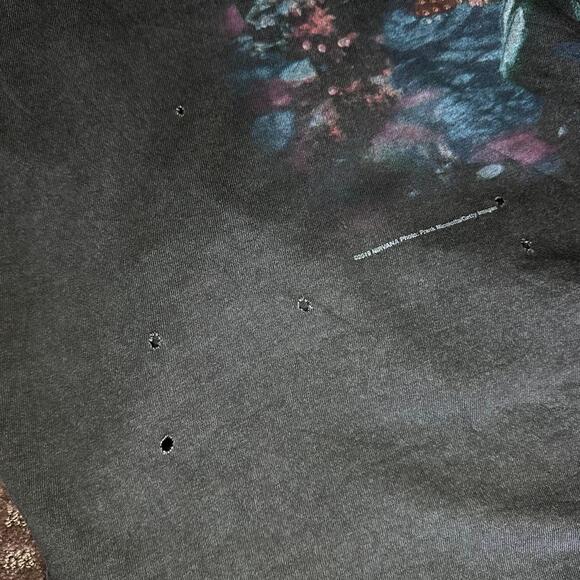 👕 Nirvana Band Graphic Tee – O/S - Picture 4 of 7